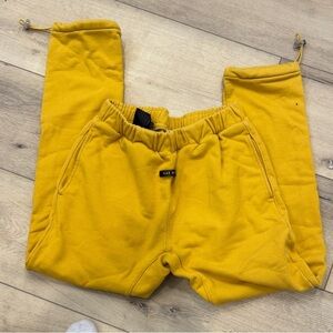 Fear Of God Sixth Collection Mustard Sweatpants XS